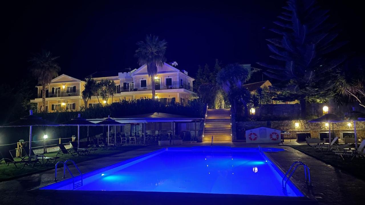 Theros Retreat Spartia  Zewnętrze zdjęcie