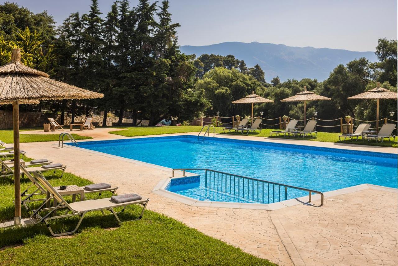 Theros Retreat Spartia  Zewnętrze zdjęcie